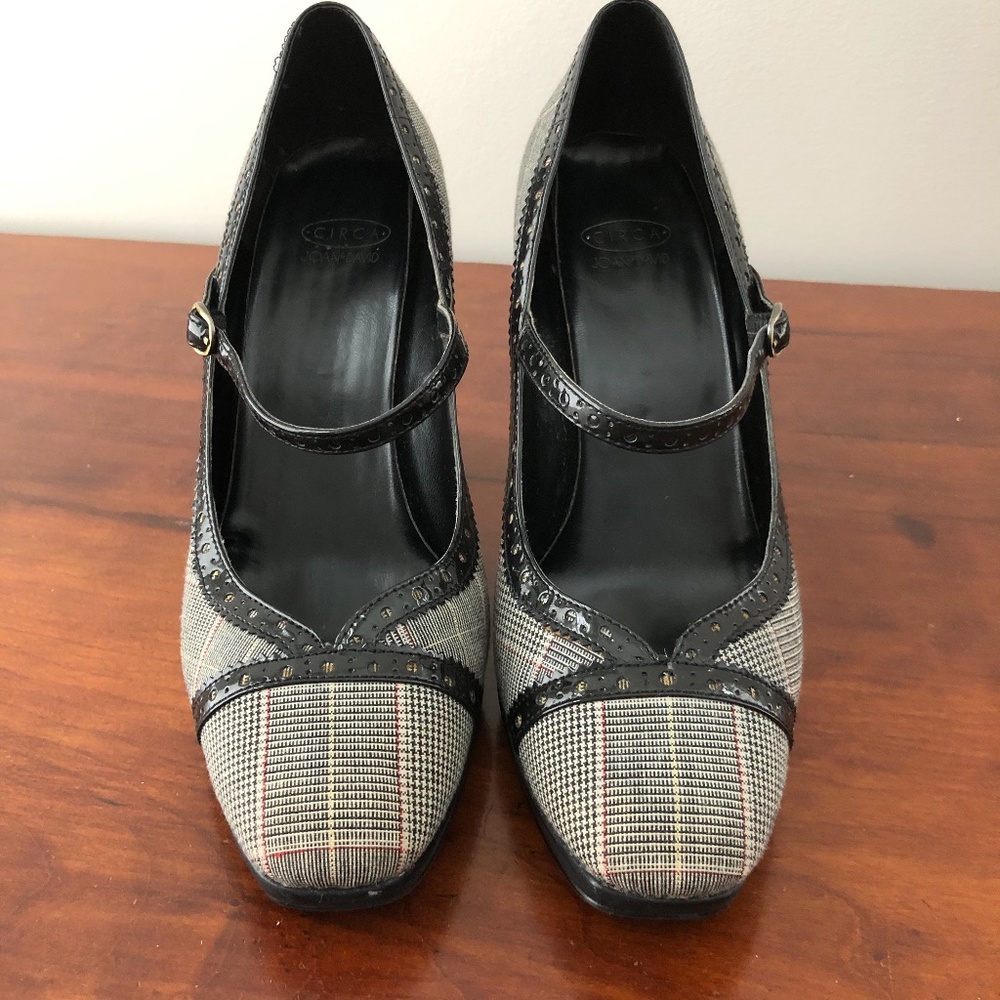 Circa Joan & David Plaid Mary Jane Heels
